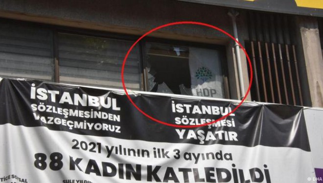 HDP İzmir il binasına saldırı: 1 kişi yaşamını yitirdi!