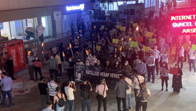Van'da meşaleli "Deniz" protestosu