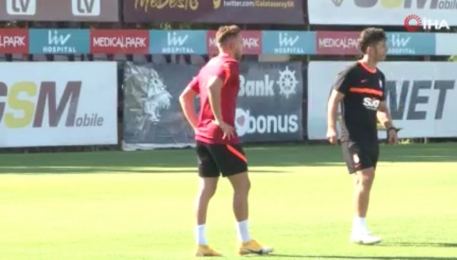 Galatasaray'ın yeni transferi Barış Alper Yılmaz ilk antrenmanına çıktı