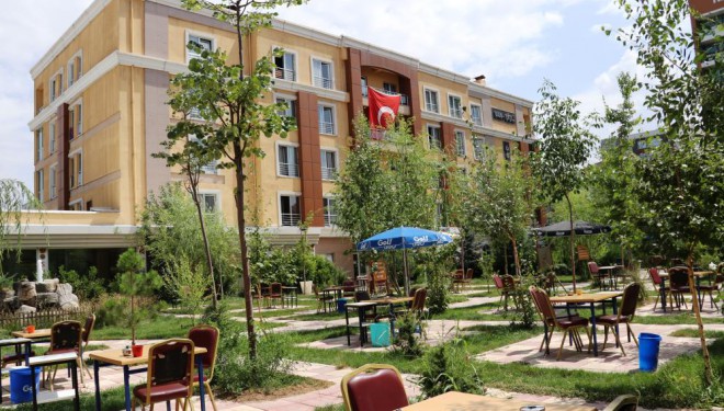 Van-Şişli Öğretmenevi bahçesi yeniden açıldı