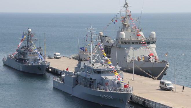 NATO gemileri Sinop'ta