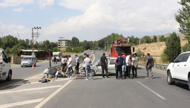 Muradiye'de trafik kazası: 4 yaralı