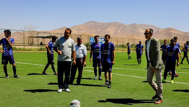 Gürpınar Belediyesinden mahalleler arası futbol turnuvası