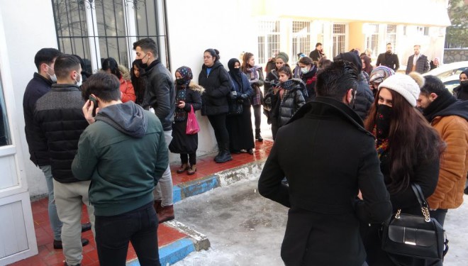 Van'da açık öğretim kayıtlarına yoğun ilgi