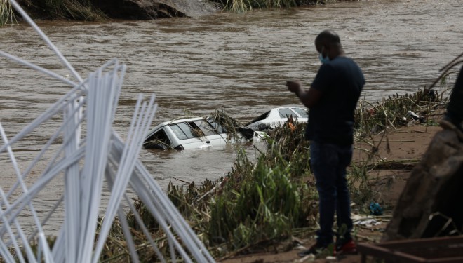 Güney Afrika'daki sel felaketinde can kaybı 253'e yükseldi