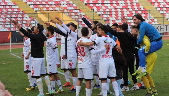 Vanspor'da 13 futbolcunun sözleşmesi sona erdi