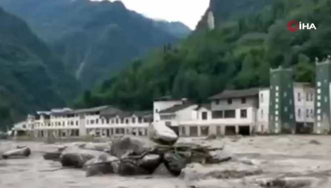 Çin'de sel felaketi: 12 ölü, 12 kayıp