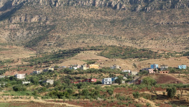 Yer altından gelen sesler için AFAD ekipleri köyde incelemede bulundu