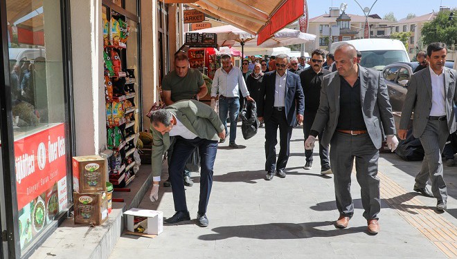 Gürpınar Belediyesinden Dünya Temizlik Günü Etkinliği