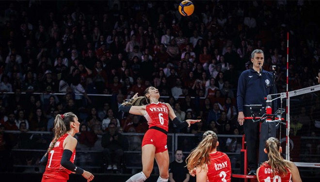 A Milli Kadın Voleybol Takımı Mağlubiyetle Başladı!