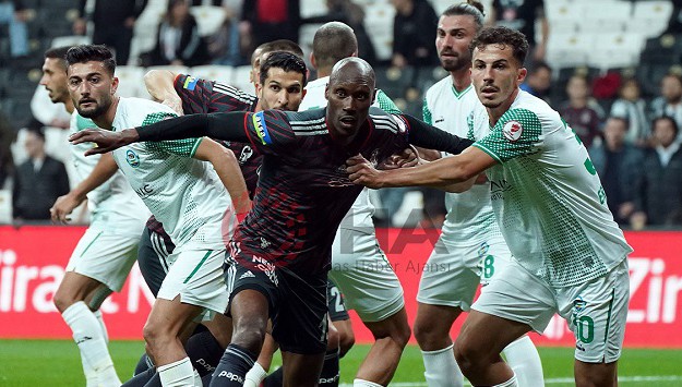 Beşiktaş, Serik Belediyespor'u  rahat geçti!