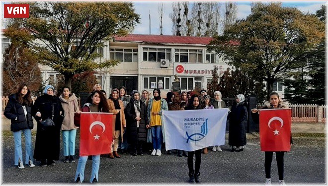 Muradiyeli kadınlardan tarihi ve kültürel gezilere yoğun ilgi