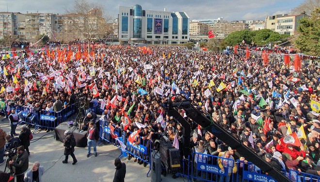 Emek ve Özgürlük İttifakı ilk mitingini İstanbul'da gerçekleştirdi