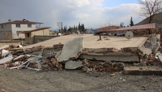 Van’a gelen depremzedeler sadece kahvaltıya erişebiliyor