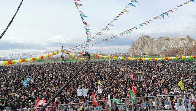 2023 Van Newroz'una hangi sanatçılar katılacak?