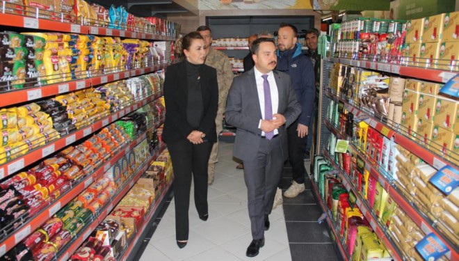 Muradiye’de ‘Tarım Kredi Kooperatif Marketi’ açıldı