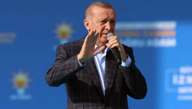 İngiliz basınından 'Erdoğan' yorumu: Dalkavuklarla çevrili, ekonomik sıkıntılardan kopuk