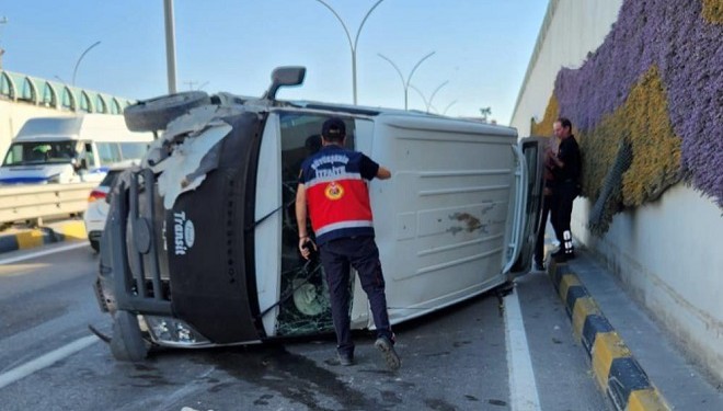 Van - Edremit yolunda kaza: 2 yaralı!