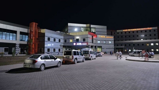 Van YYÜ'de ayaktan muayene ücretleri tepki topluyor