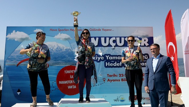 Van Yamaç Paraşütü ve Paramotor Hedef Şampiyonası sona erdi