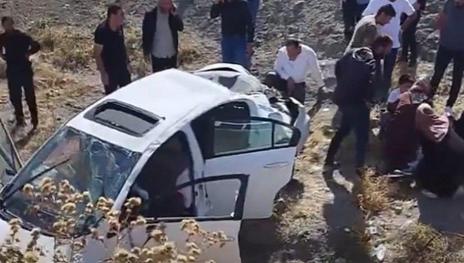 Van'da trafik kazası