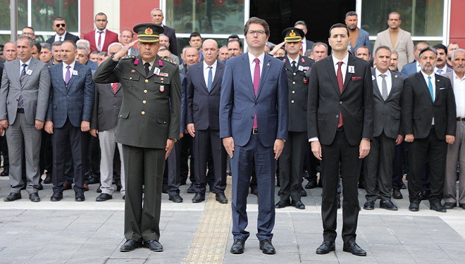 Erciş'te 10 Kasım Atatürk'ü anma programı