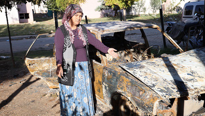 Van'dan Adana'ya bir hikaye: Önce oğlunu dövdüler, sonra otomobili yaktılar