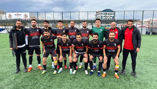 Van Gölüspor doludizgin yolunda ilerliyor