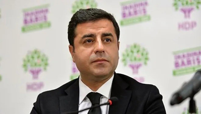 Demirtaş: Merak etme baba, yüreğimiz bu hücreden büyüktür