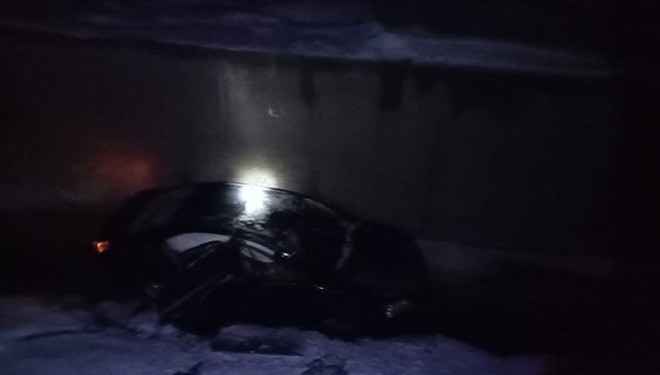 Van'da iki araç kanala uçtu: 9 yaralı