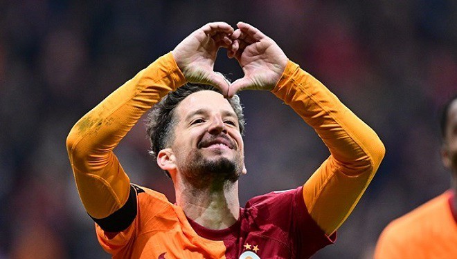 Galatasaray, 3 puanı Mertens'le kaptı!