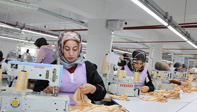 Muradiye’de kadın istihdamına yönelik tekstil fabrikası