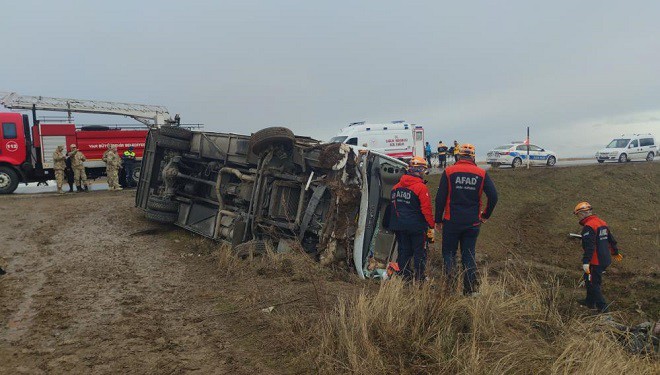 Van'daki trafik kazasında yaralı sayısı 27'ye yükseldi
