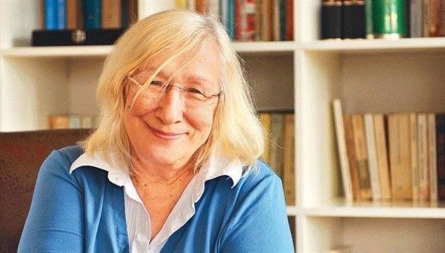 Ünlü Yazar Alev Alatlı hayatını kaybetti