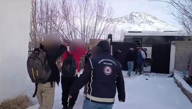 Van’da 3 organizatör tutuklandı