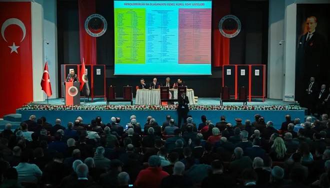 Gençlerbirliği seçime gitti, yeni başkan 1 oy farkla seçildi