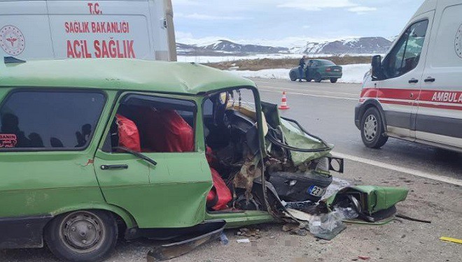 Özalp'ta trafik kazası: 1 ölü 3 yaralı