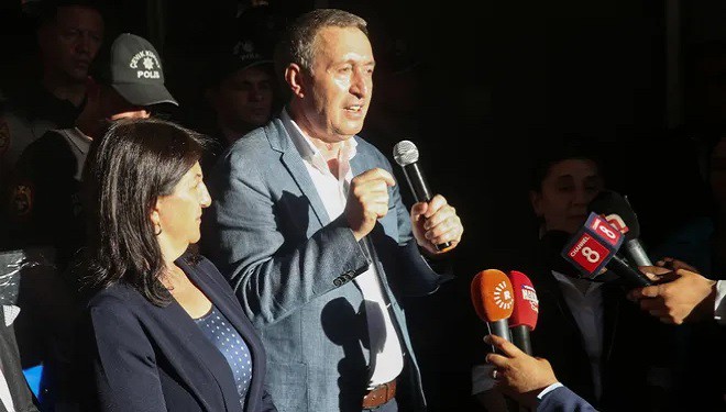 Bakırhan: Bir gün Sıddık başkanımız tekrar özgürleşecek ve bu kenti yönetecektir