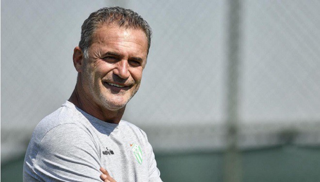 Vanspor'un yeni hocası Tahsin Tam kimdir?