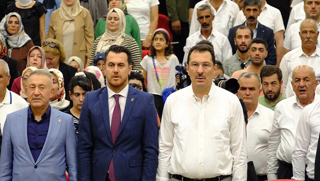 AK Parti Van'da yeni dönem için toplandı