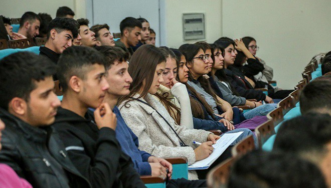 Stajyer öğrencilere 'iş sağlığı ve güvenliği' eğitimi 