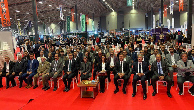 Van’da ilk kez düzenlenen ‘Otomotiv Fuarı’ kapılarını açtı