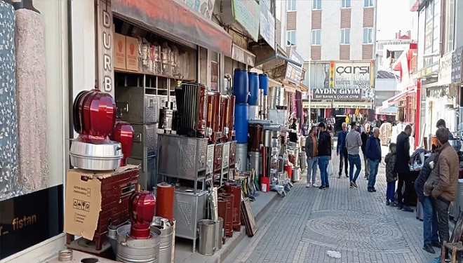 Van Sobacılar Çarşısı'nda hareketlilik yaşanıyor