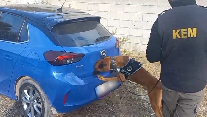 Van'da 26 kilo 800 gram uyuşturucu ele geçirildi