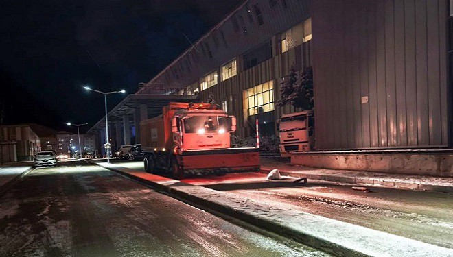 Van’da 158 yerleşim yerinin yolu ulaşıma kapandı