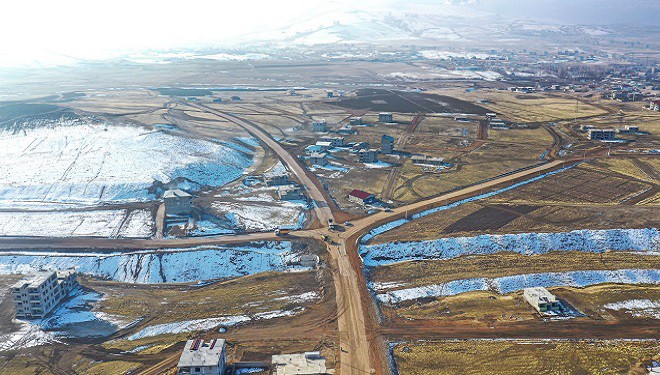 Büyükşehir Belediyesi’nden kış ayında yol çalışması