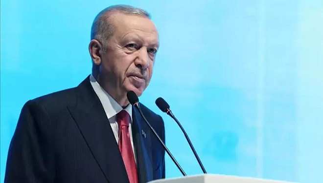 Erdoğan: Burada kalmak isteyenlerin başımızın üstünde yeri var