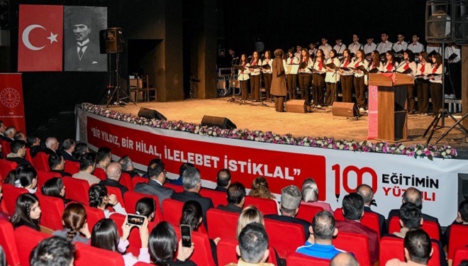 Van'da "İstiklal Marşı'nın Kabulü ve Mehmet Akif Ersoy'u Anma" programı