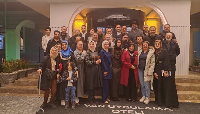 Vanlı şair ve yazarlar