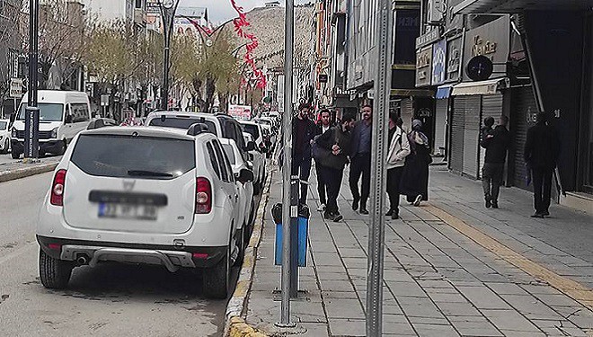 Van'daki depremler vatandaşları tedirgin etti!